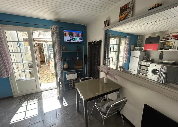 Montana Sur Agde, Avec Option Jacuzzi *