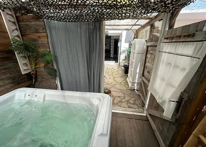 Montana Sur Agde, Avec Option Jacuzzi Apartman *